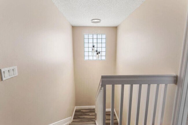 Building Photo - 6384 Adriatic Way