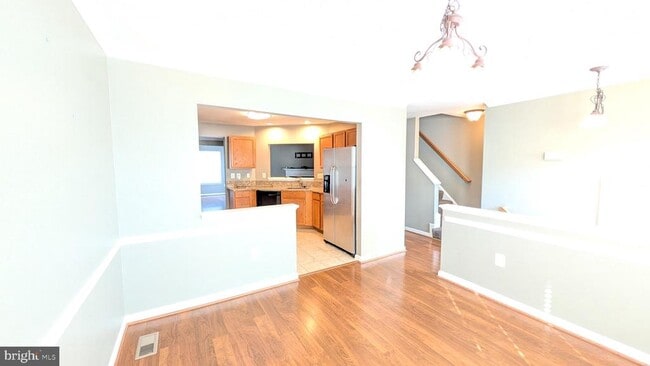 Building Photo - 424 Lilac Terrace NE
