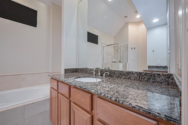 Building Photo - 2624 Starboard Point Dr