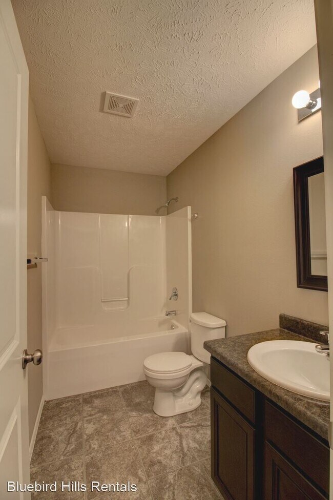 Building Photo - 3 br, 2 bath House - 1661 N Mallard