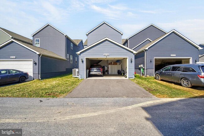 Building Photo - 22129 Clarksburg Rd