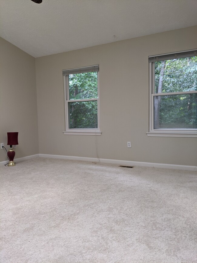 Building Photo - 13533 Ambassador Dr