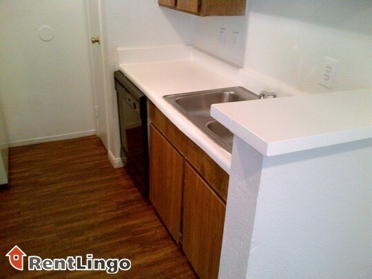 Building Photo - 1875 Post Oak Park Dr