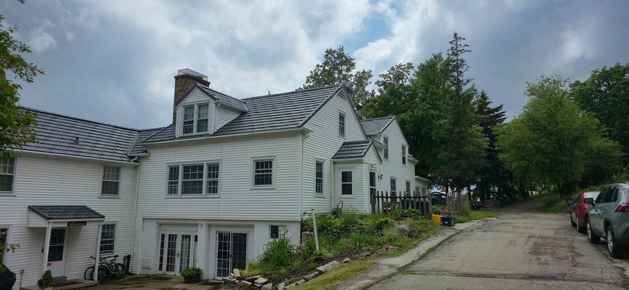 Building Photo - N47W28270 Lynndale Rd