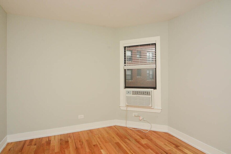 Building Photo - 2915 N Mildred Ave