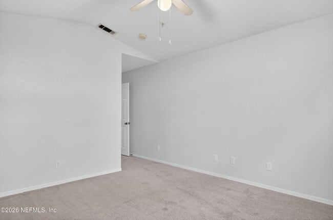 Building Photo - 13810 Sutton Park Dr N