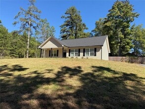 Building Photo - 635 Ben Higgins Rd