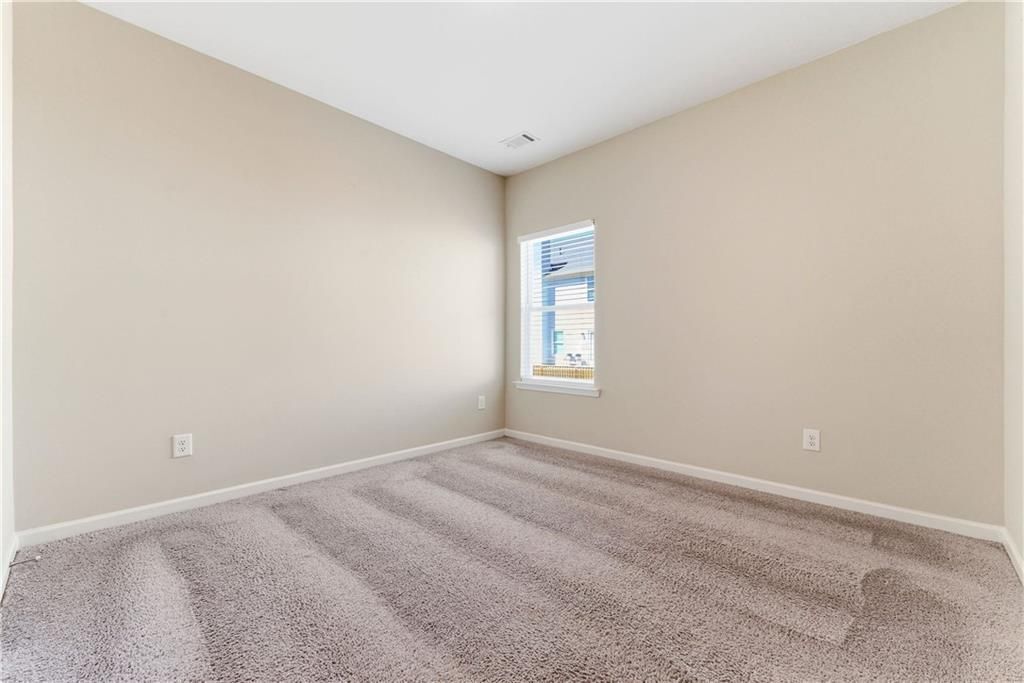 Building Photo - 231 Eva Wy