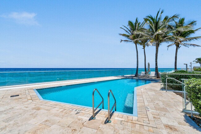 Building Photo - 3550 S Ocean Blvd