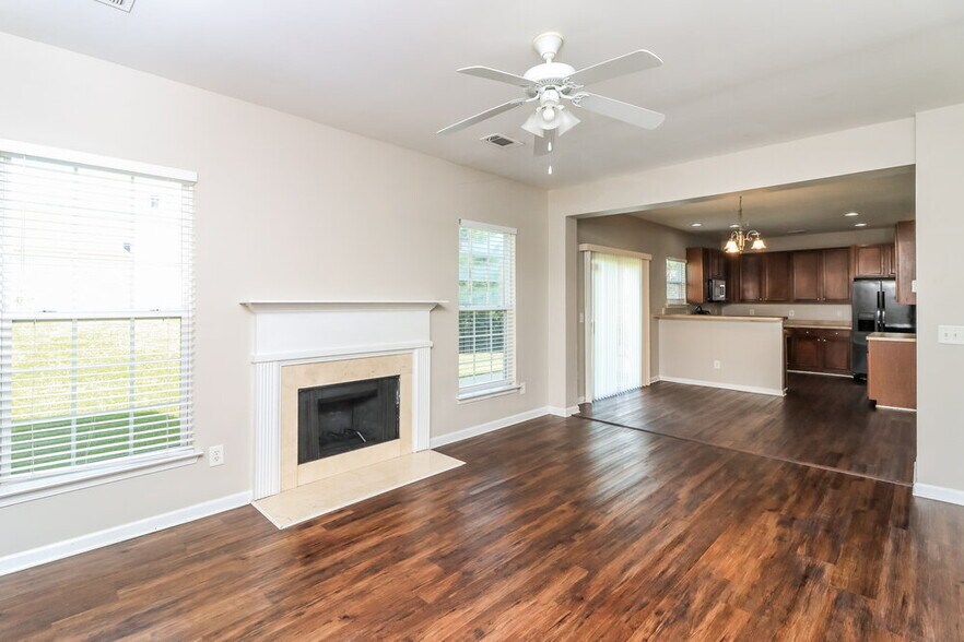 Building Photo - 1647 Bradmere Ln