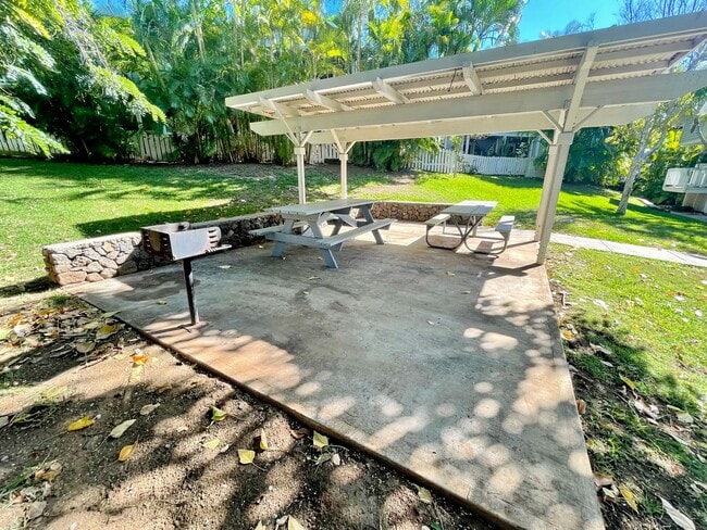 Building Photo - ***Reduced rate for the first 6 months!! $2550/month for the first 6 months - $2750/month for the...