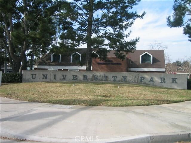 Building Photo - 17305 Rosewood