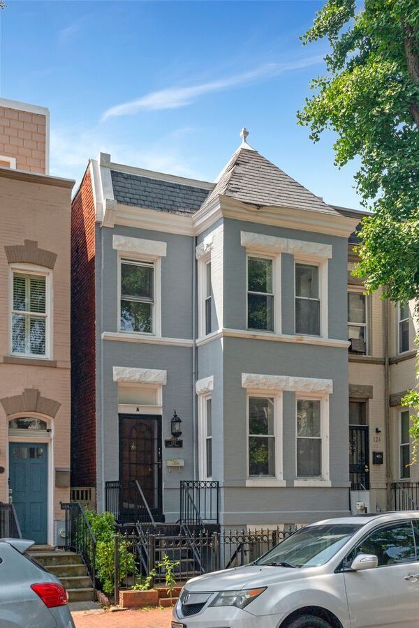 Building Photo - 122 Thomas St NW