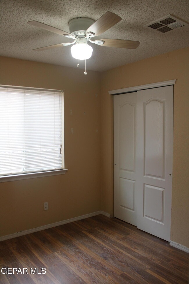 Building Photo - 11613 Sandy Plateau Cir