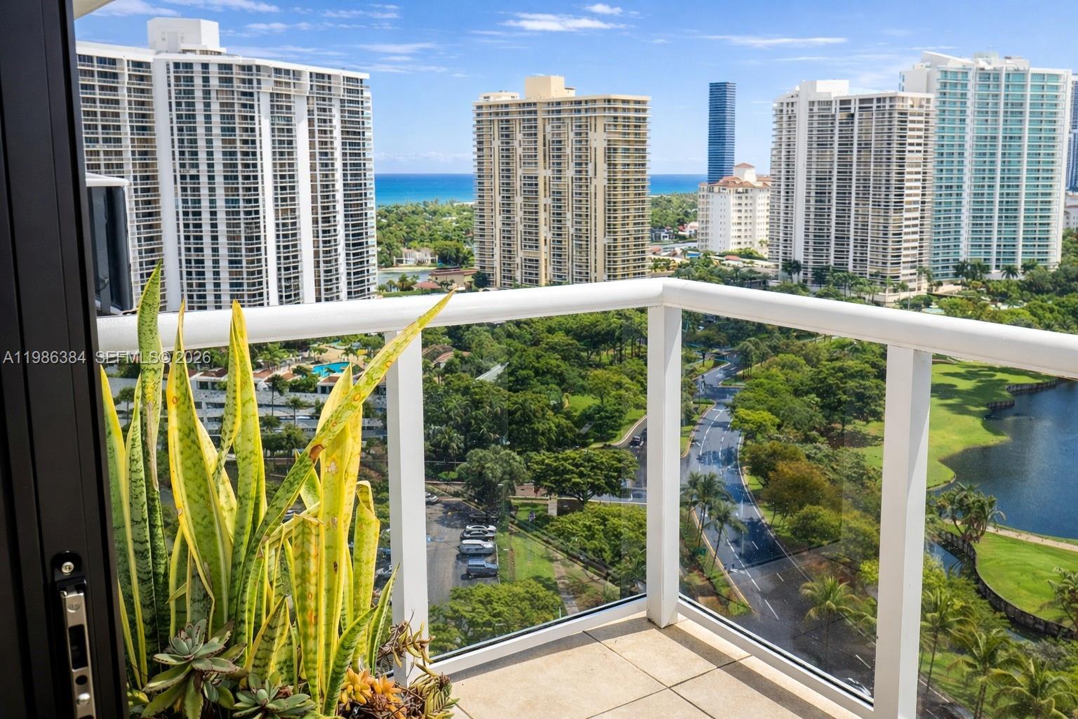 Building Photo - 3675 N Country Club Dr