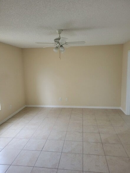 Building Photo - 8455 103rd Ct