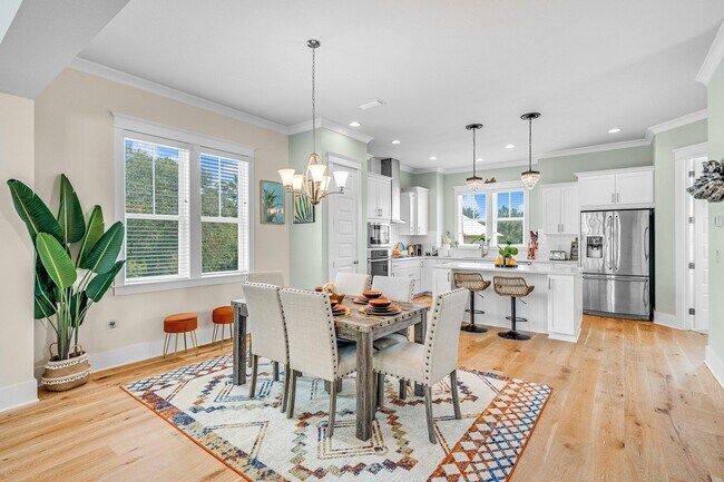 Building Photo - 79 Grande Pointe Dr