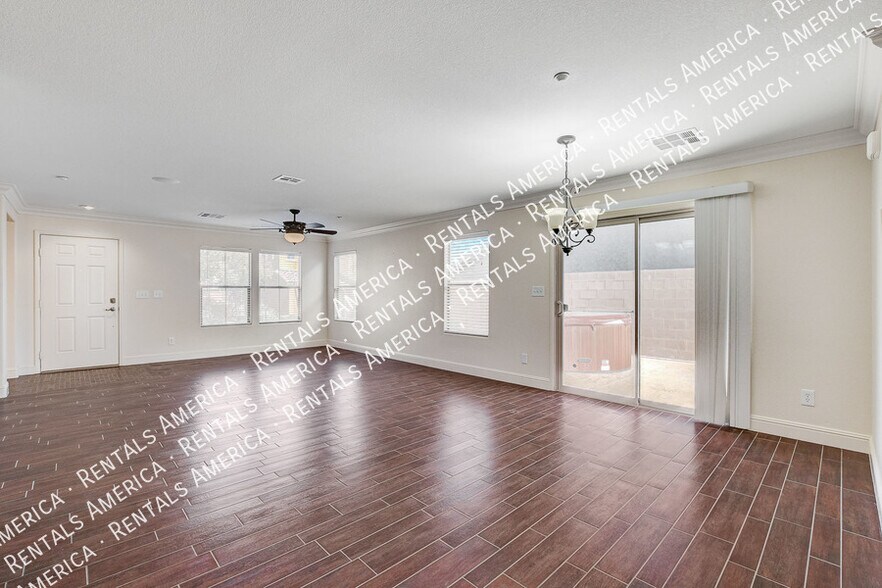 Building Photo - 10732 Mystic Shore Ave