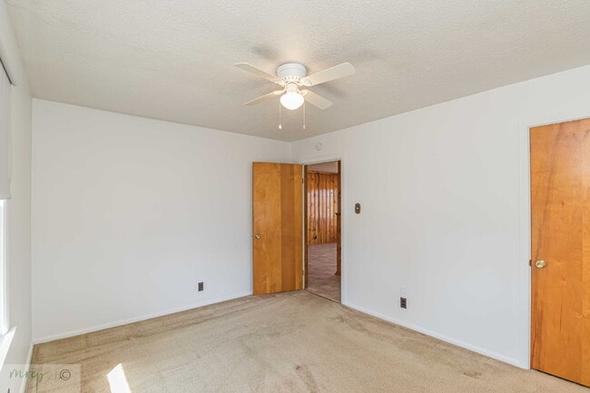 Building Photo - PRINCETON Brick Ranch w/ 3 BR | 1.5 BA  *Lawn Care Included*