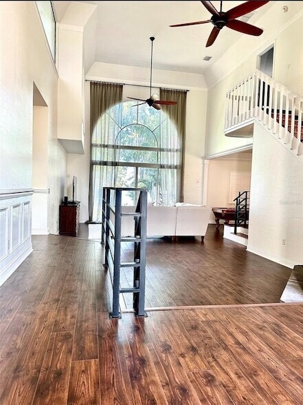 Building Photo - 3782 Kinsley Pl