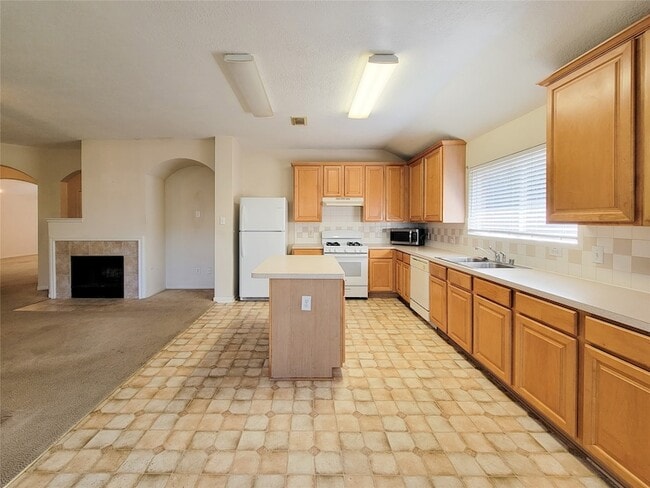 Building Photo - 5535 Gable Meadows Dr