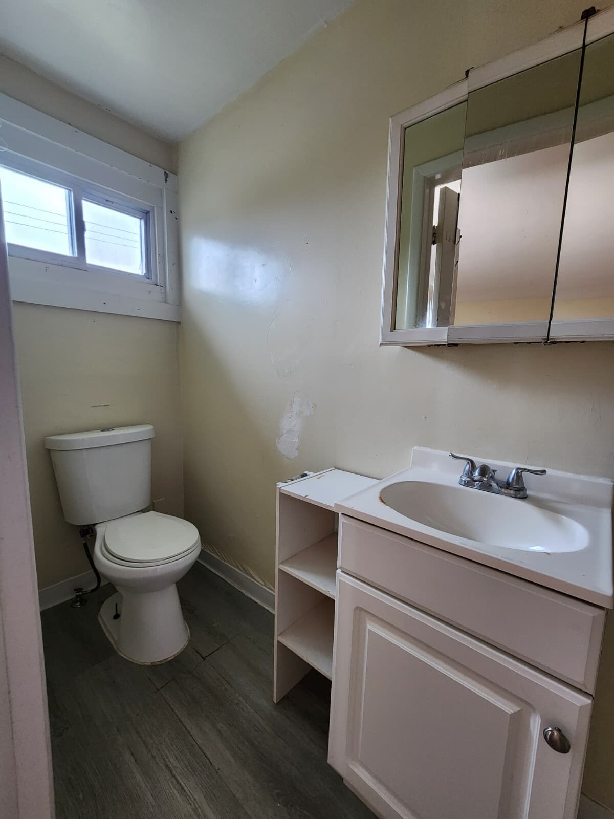 Building Photo - 65 Fairview Ave