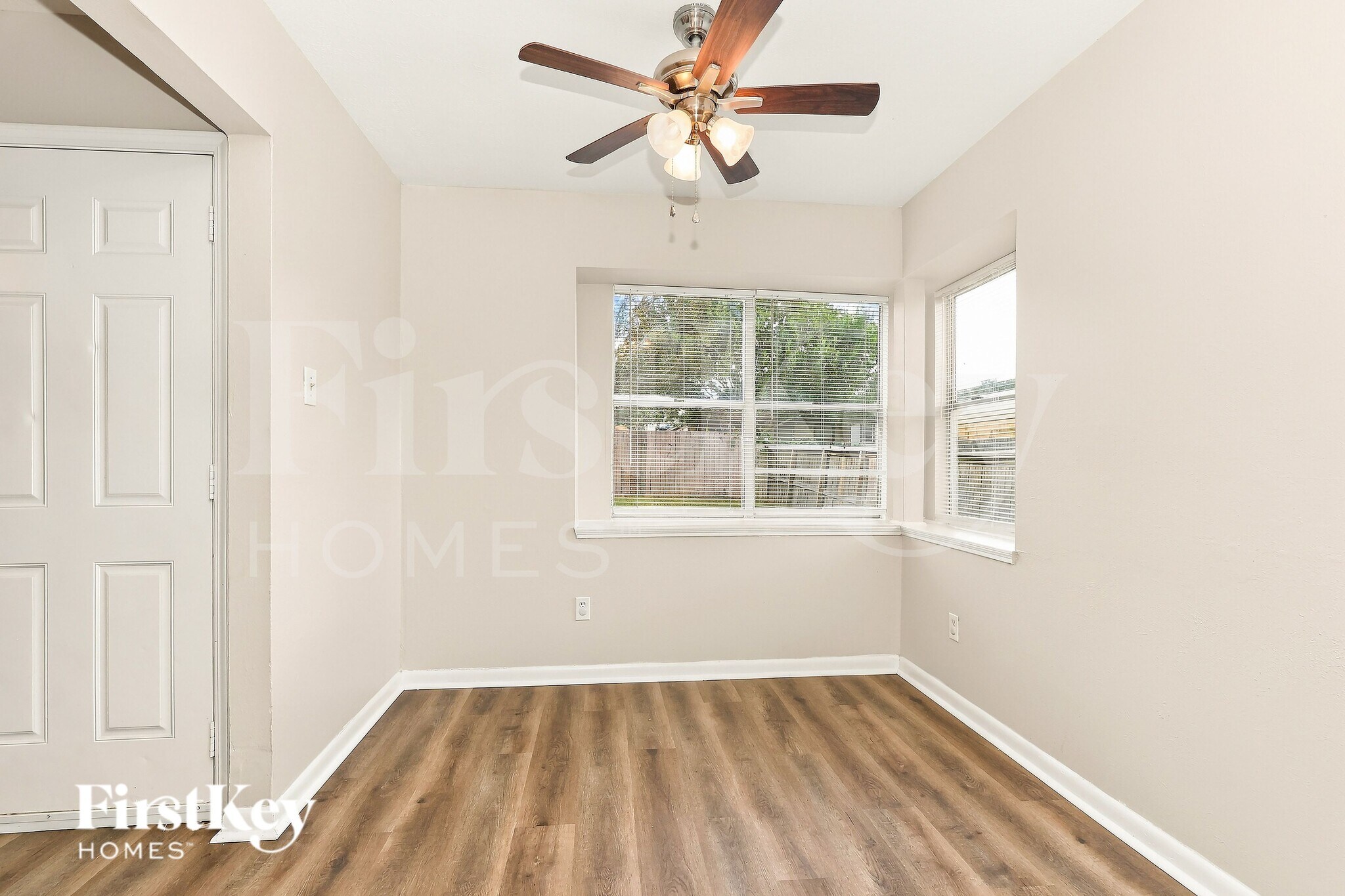 Building Photo - 13223 Lake Breeze Ln