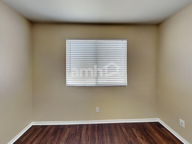 Building Photo - 1416 Bugle Boy Dr