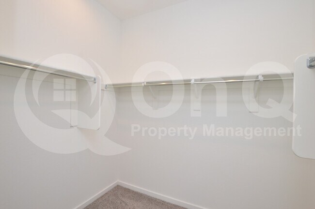 Building Photo - 2679 E Tolosa Dr