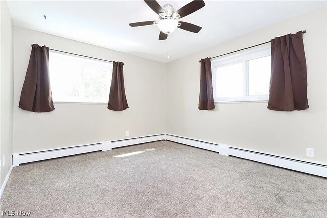 Bedroom - 14567 Madison Ave