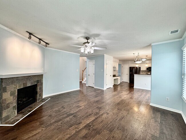 Building Photo - Ready 06-25-26! 4-Bedroom Home in Ocean Lakes! Nearby Bases - Fenced Backyard - Attached Garage!