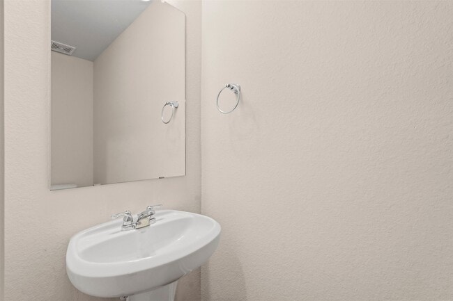 Building Photo - 20551 Prairie Cypress Dr