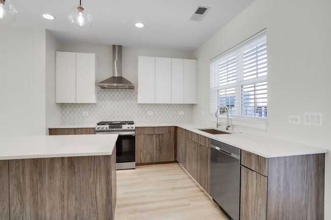 Building Photo - Beautiful Four Bedroom Abode in Brookland/...