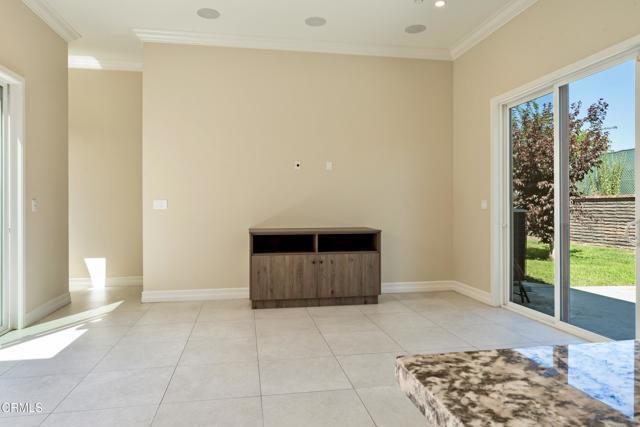 Building Photo - 3143 E Sierra Madre Blvd