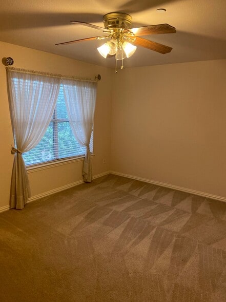 Building Photo - 1769 Massey Dr