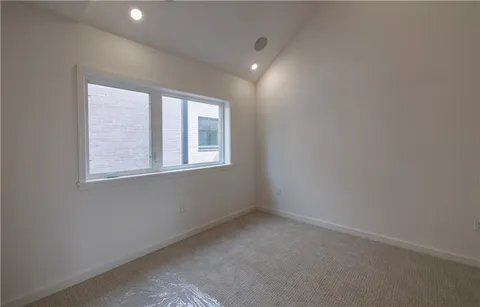 Building Photo - 406 Mulberry Ct