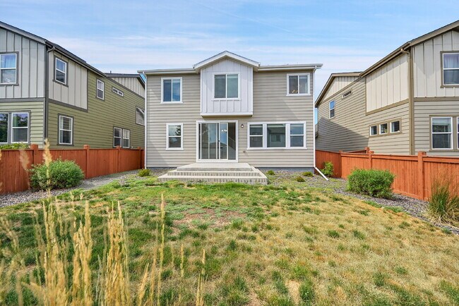 Building Photo - $3,125.00 - 4 Bedroom, 3.5 Bathroom, Singl...