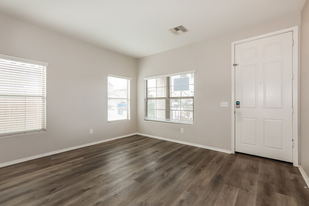 Building Photo - 30783 N Karen Ave