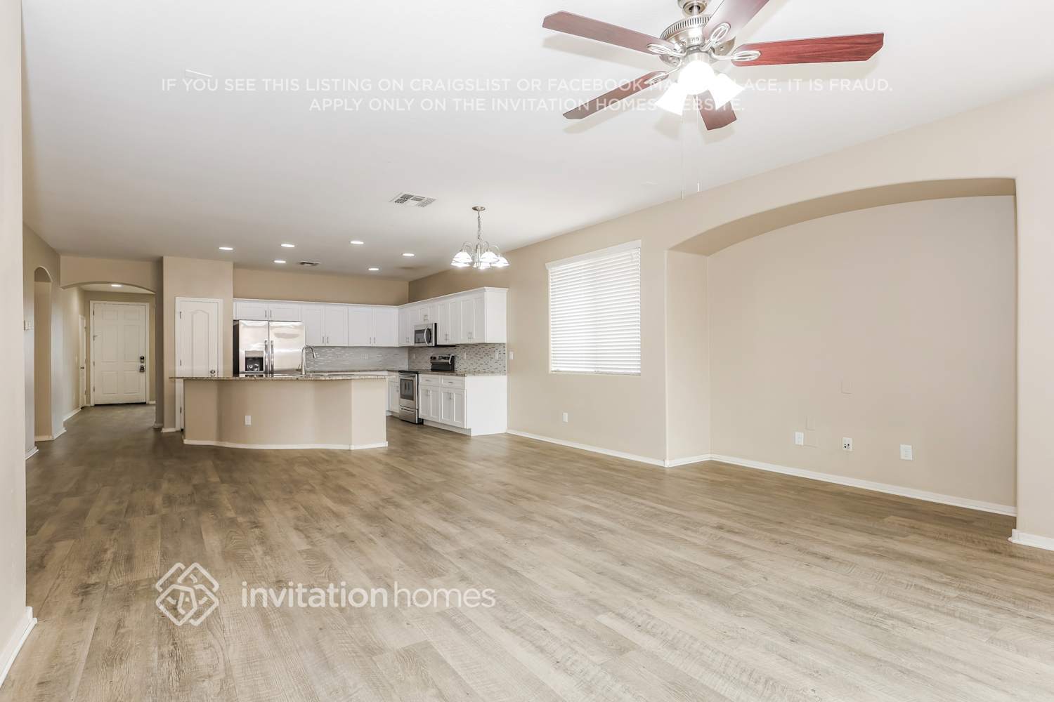 Building Photo - 11855 W Monte Vista Rd