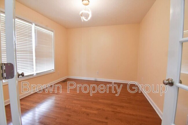Building Photo - 193 Wind Brook Ct