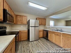 Building Photo - 12410 Penny Royale