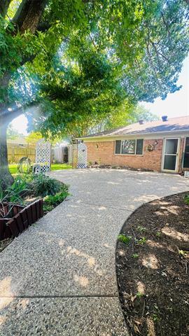 Building Photo - 764 Middle Cove Dr