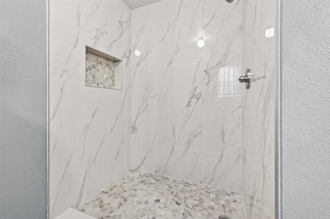 Building Photo - 17319 Lobo Trail