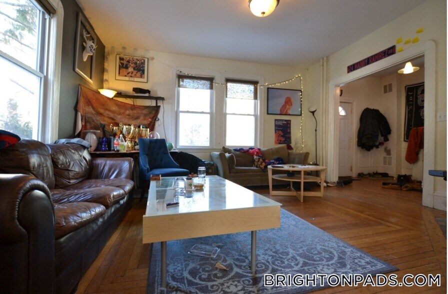 Building Photo - 5 Murdock Terrace