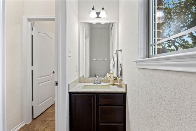 Building Photo - Move-In Ready Home with Resort-Style Backyard