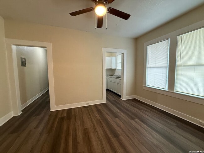 Building Photo - 318 Denver Blvd