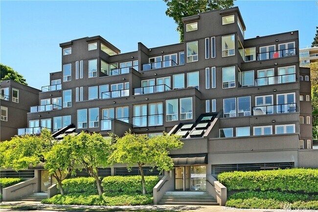 Primary Photo - South Lake Union / Queen Anne Condo at The...
