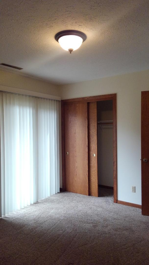 Larger of the 2 bedrooms - 1130 W Nobes Rd