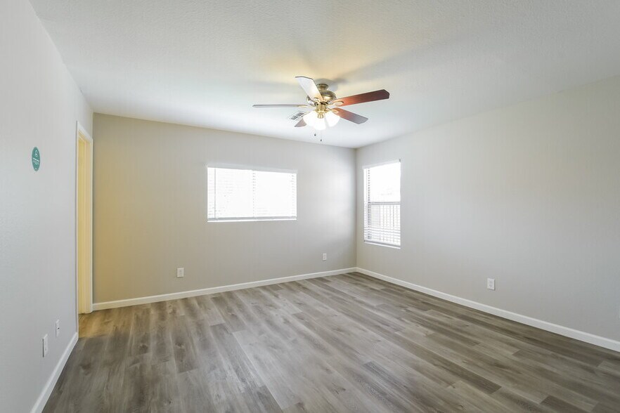 Building Photo - 27830 N 30th Ln