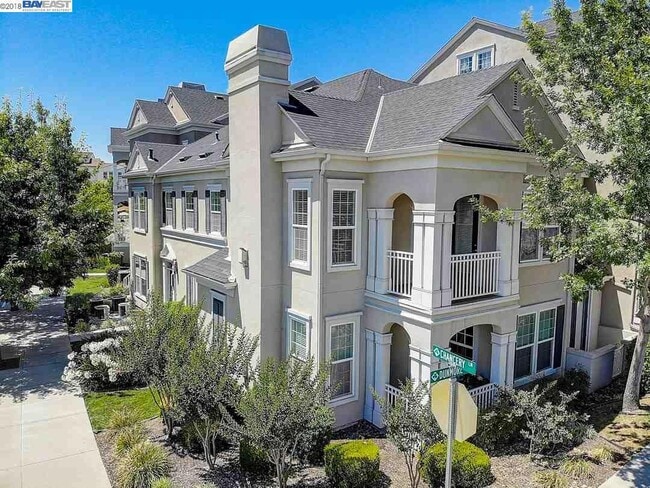 Building Photo - 4454 Chancery Ln